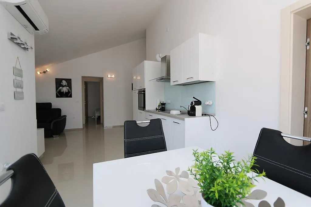 Apartment Marilyn Medulin